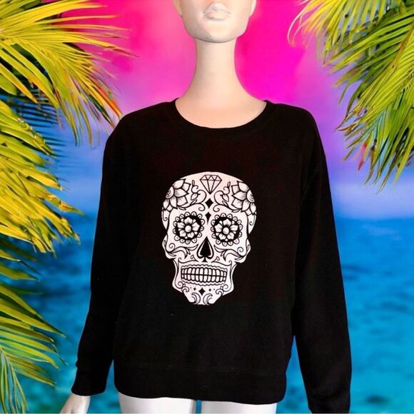 No Boundaries Top Black/White Sugar Skull Cozy Sweatshirt Junior’s L 11-13 - Picture 6 of 16